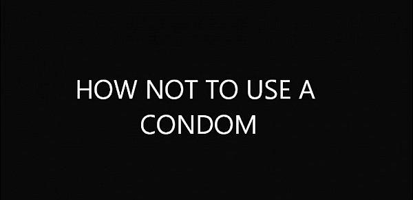  How to put on a condom Como colocar camisinha